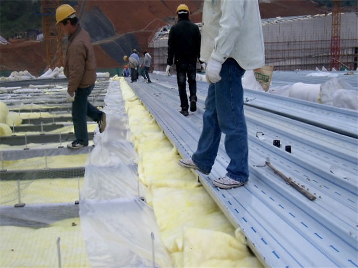 绥化安吉县体育馆网架